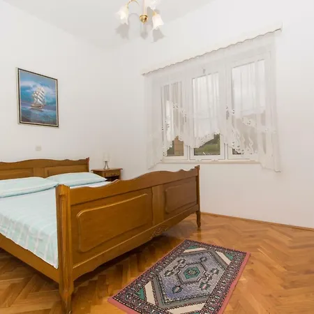 Nella Bella Apartman *